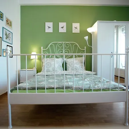 Apartment Heaven In